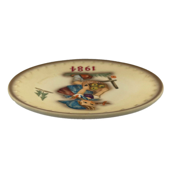 Vtg Goebel M.J. Hummel 14th Annual Plate 1984 Hum 277 Fourteenth Edition w/ Box - Picture 6 of 14